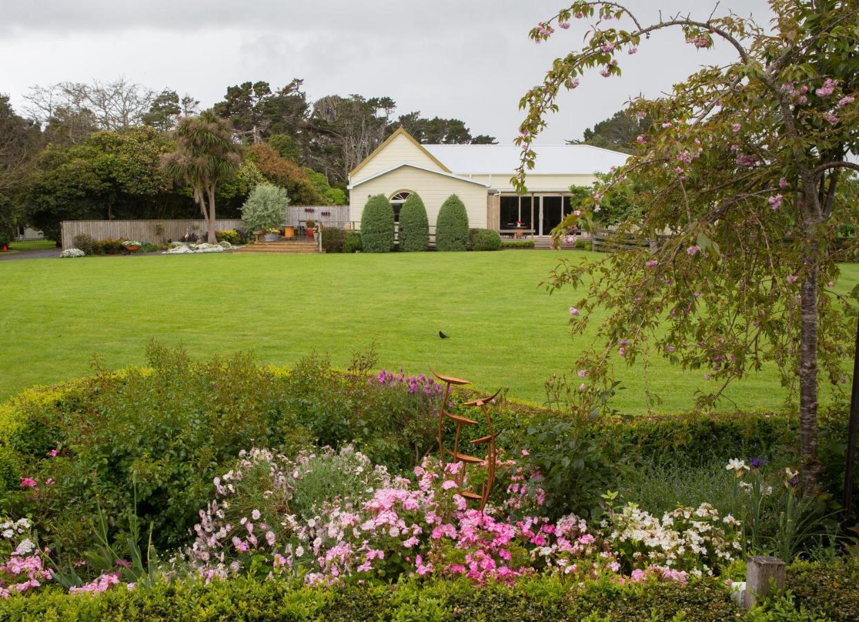 Tairoa Lodge Hawera Luaran gambar